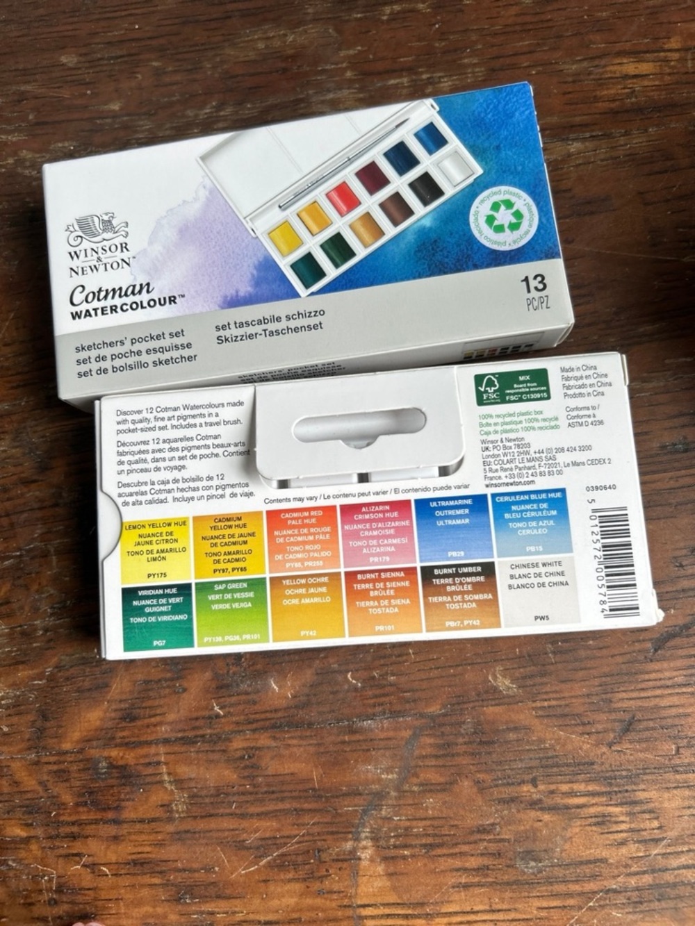 Cotman Watercolour Pocket Set in White and Blue